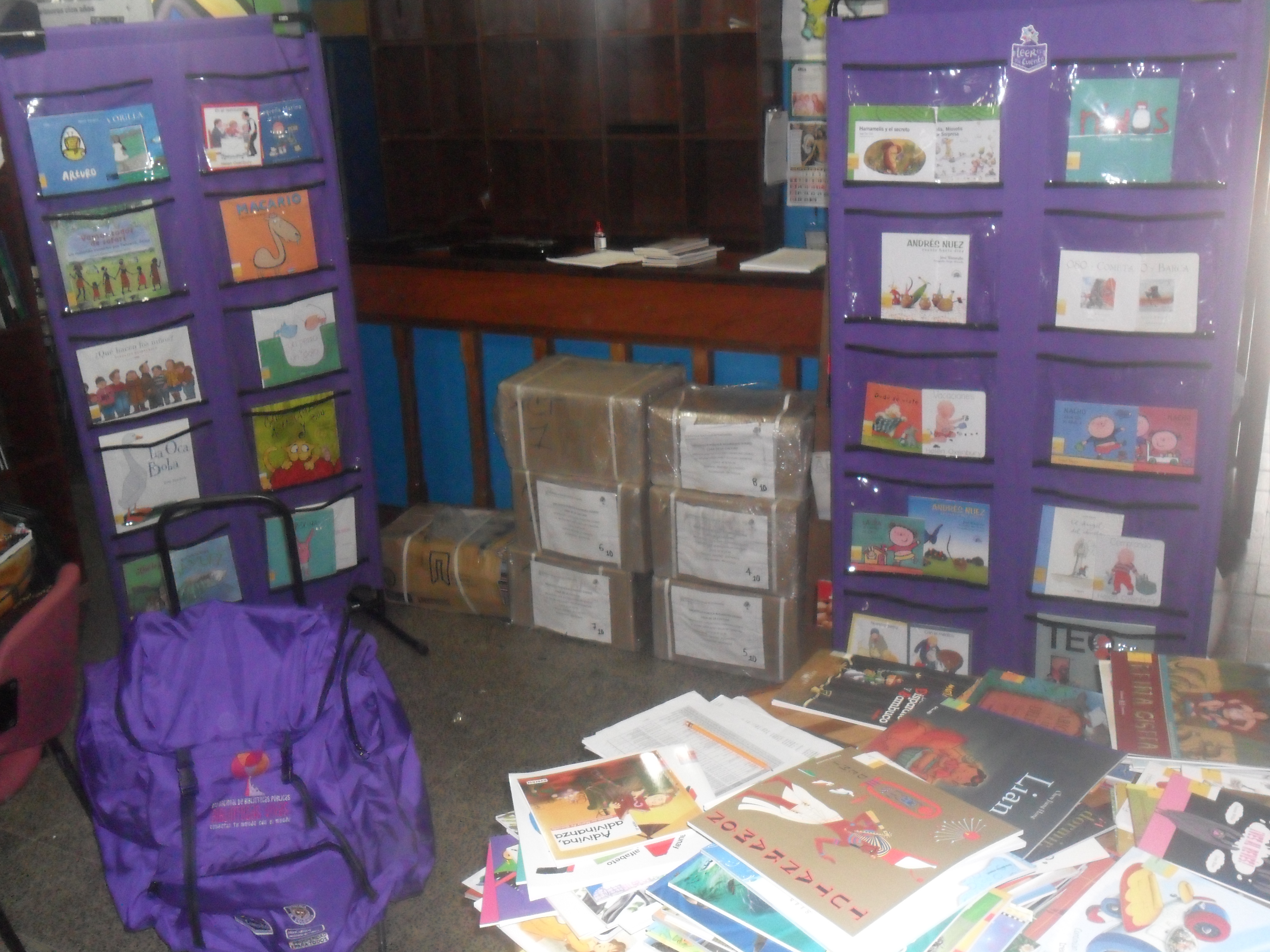 DOTACI�N PARA BIBLIOTECA DE MINISTERIO DE CULTURA